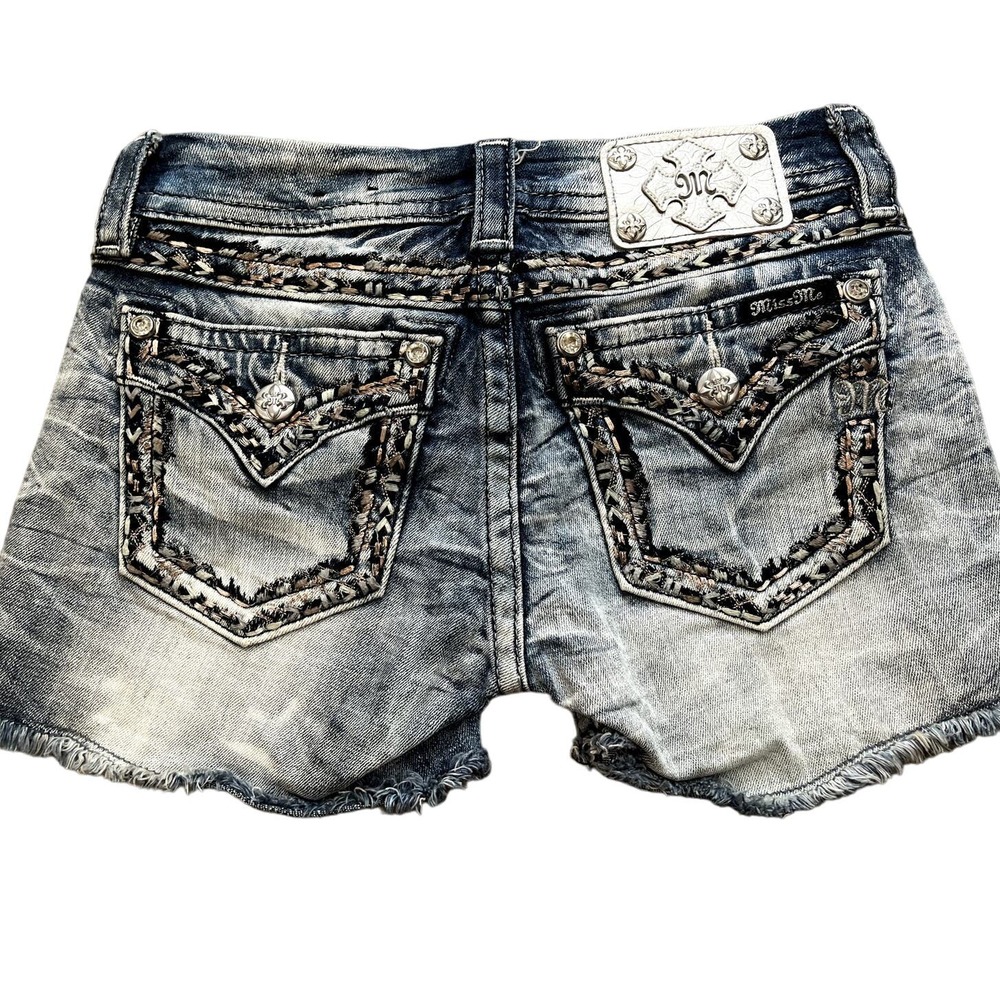 Miss Me Gold Rose Thread Shorts 25